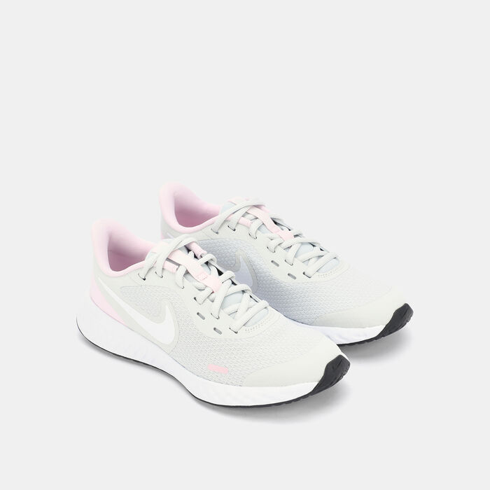 Nike Kids' Revolution 5 Running Shoe (Older Kids) Grey image number 1