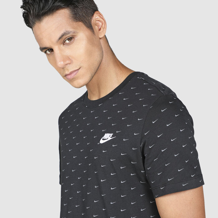 Nike Men's Sportswear Mini Swoosh T-Shirt Black Nike Men's Sportswear Mini Swoosh T-Shirt Black image number 3