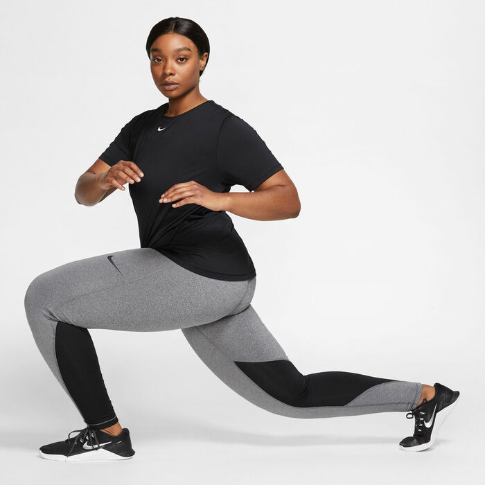 Nike Women's Pro Mesh T-Shirt (Plus Size) Black image number 2