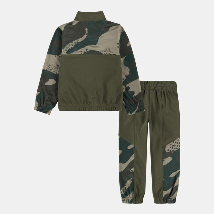Nike Kids' Sportswear Club Camo Set Green Nike Kids' Sportswear Club Camo Set Green image number 1