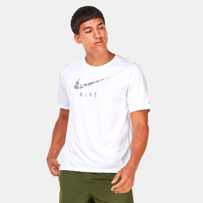 Nike Men's Dri-FIT Run Division Running T-Shirt White image number 0