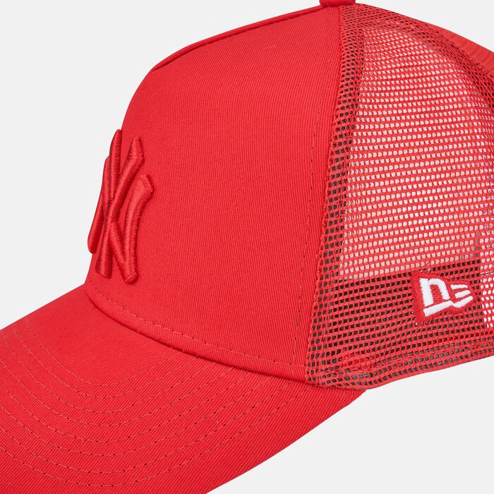 New Era Men's New York Yankees Tonal Mesh A-Frame Trucker Cap Red image number 2