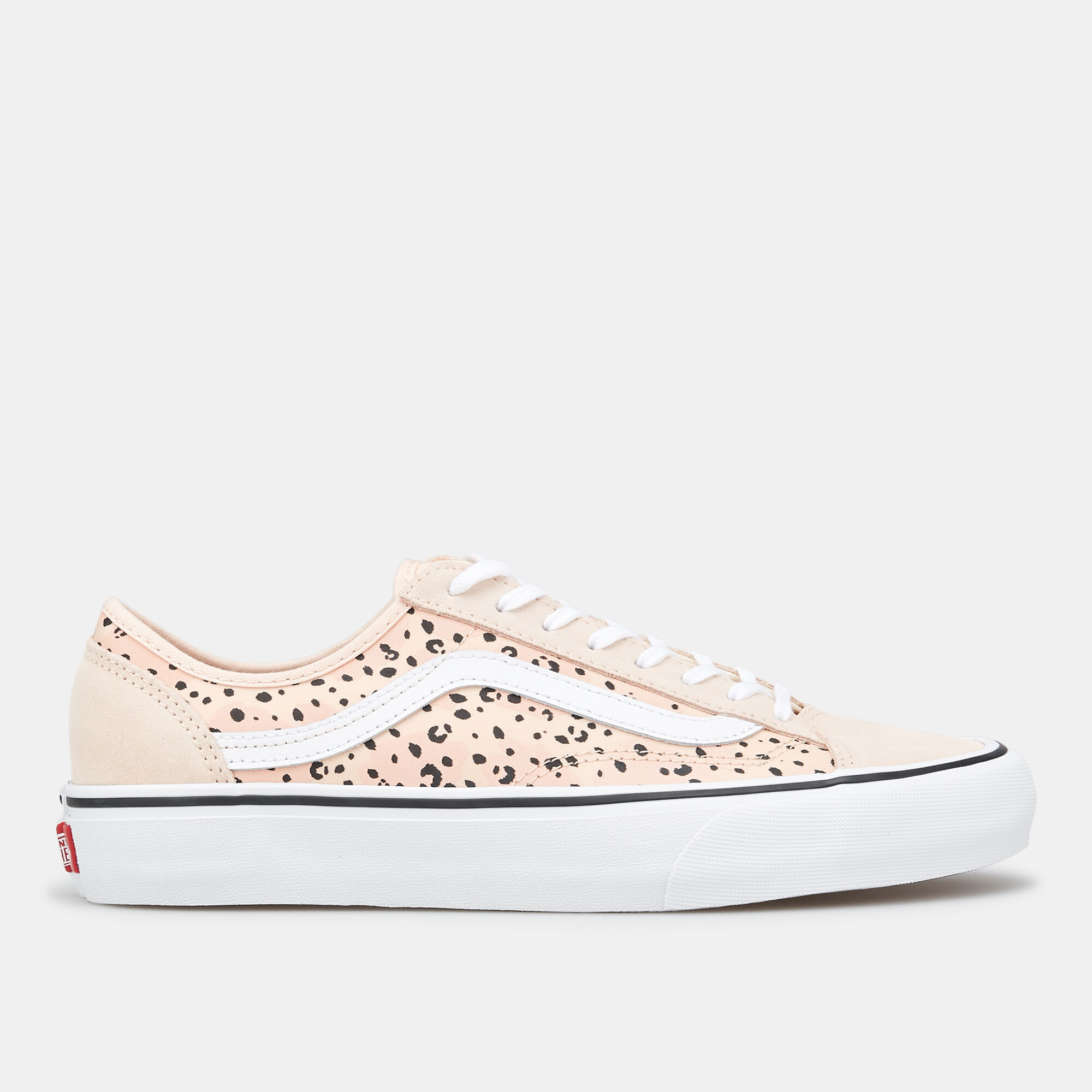 Leila Hurst 36 Decon SF Unisex Shoe Multi Vans in Qatar SSS