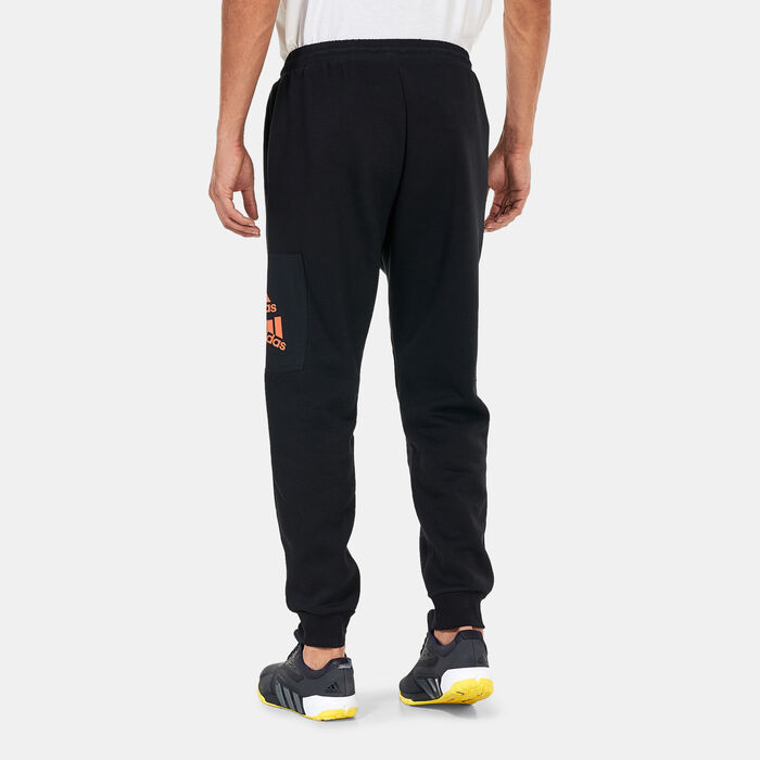 adidas Men's Essentials BrandLove Fleece Joggers Black adidas Men's Essentials BrandLove Fleece Joggers Black image number 1