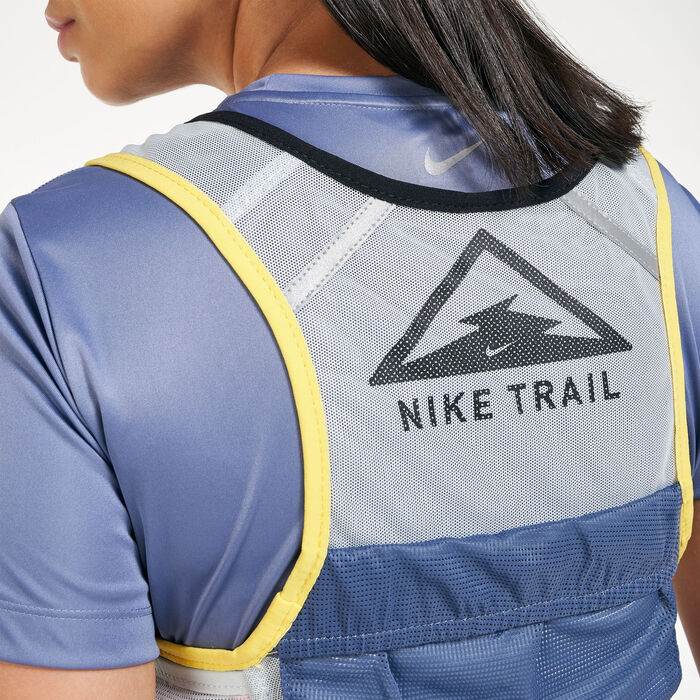 Nike Women's Running Trail Vest Multi Nike Women's Running Trail Vest Multi image number 3