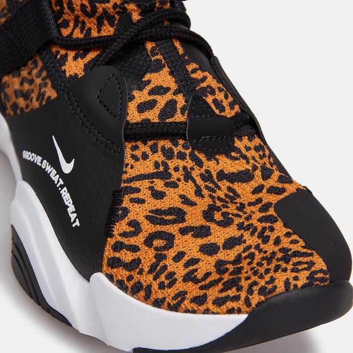 Nike Women's SuperRep Groove Shoe Black Nike Women's SuperRep Groove Shoe Black image number 4