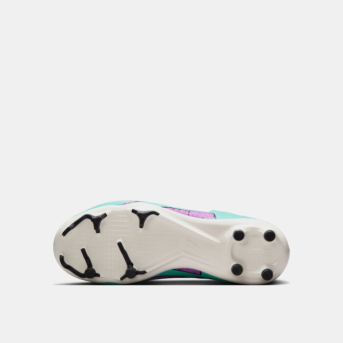 Nike Kids' Zoom Mercurial Vapor 15 Academy Multi-Ground Football Shoe (Older Kids) Green Nike Kids' Zoom Mercurial Vapor 15 Academy Multi-Ground Football Shoe (Older Kids) Green image number 3