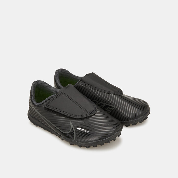 Nike Kids' Mercurial Vapor 15 Club Turf Ground Football Shoe (Younger Kids) Black Nike Kids' Mercurial Vapor 15 Club Turf Ground Football Shoe (Younger Kids) Black image number 1