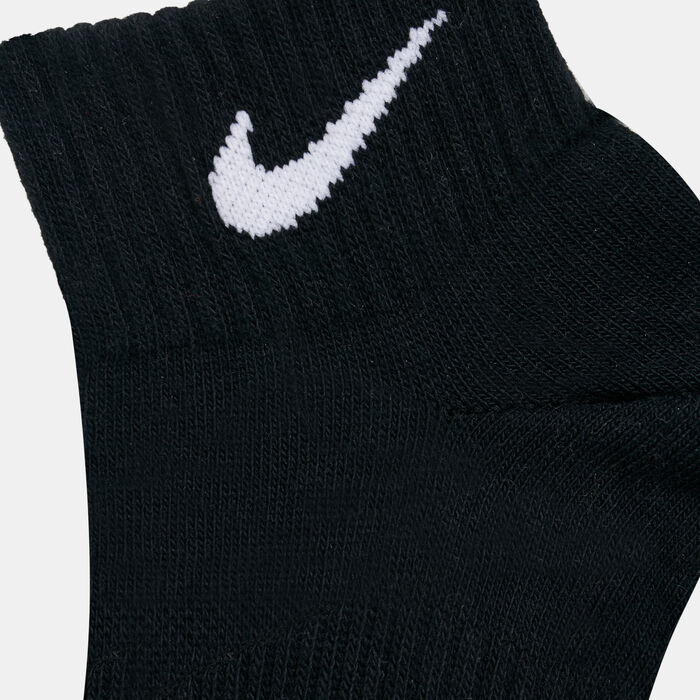 Nike Men's Performance Quarter Socks (3 Pack) Black Nike Men's Performance Quarter Socks (3 Pack) Black image number 1