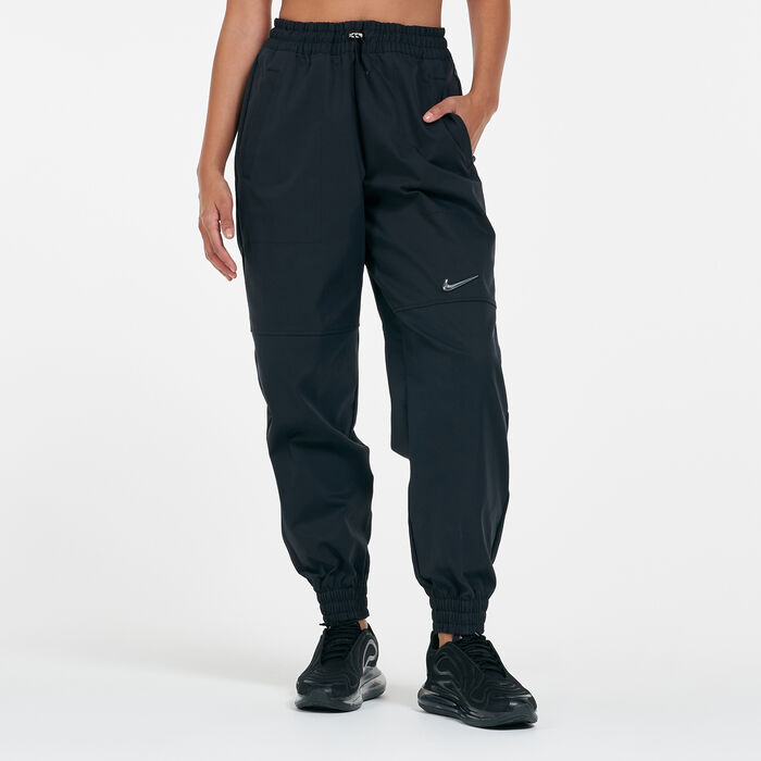 Nike Women's Sportswear Swoosh Woven Pants Black Nike Women's Sportswear Swoosh Woven Pants Black image number 0