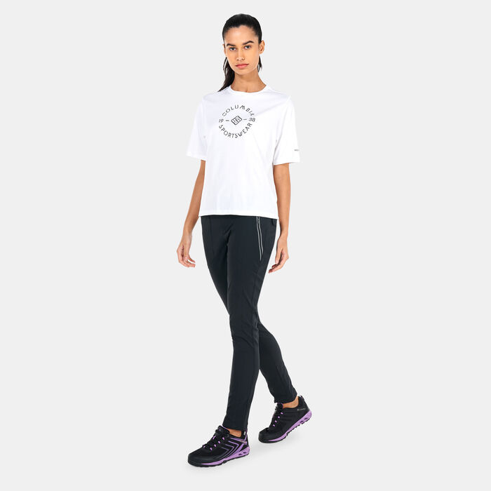 Columbia Women's North Cascades™ Relaxed T-Shirt White Columbia Women's North Cascades™ Relaxed T-Shirt White image number 2