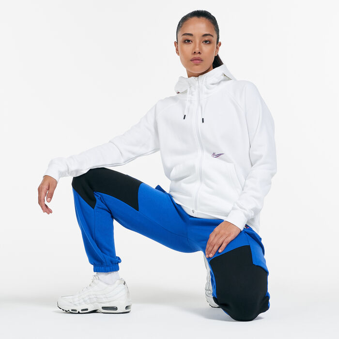 Nike Women's Sportswear Essential Hoodie White Nike Women's Sportswear Essential Hoodie White image number 2