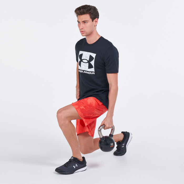 Under Armour Men's UA ABC Camo Boxed Logo T-Shirt Black Under Armour Men's UA ABC Camo Boxed Logo T-Shirt Black image number 2