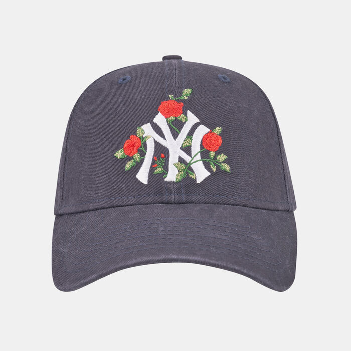 New Era Men's New York Yankees Flower 9FORTY Adjustable Cap Blue New Era Men's New York Yankees Flower 9FORTY Adjustable Cap Blue image number 0