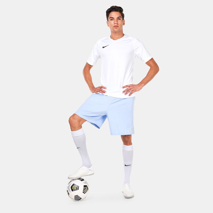 Nike Men's Dri-FIT Strike Shorts Nike Men's Dri-FIT Strike Shorts image number 2