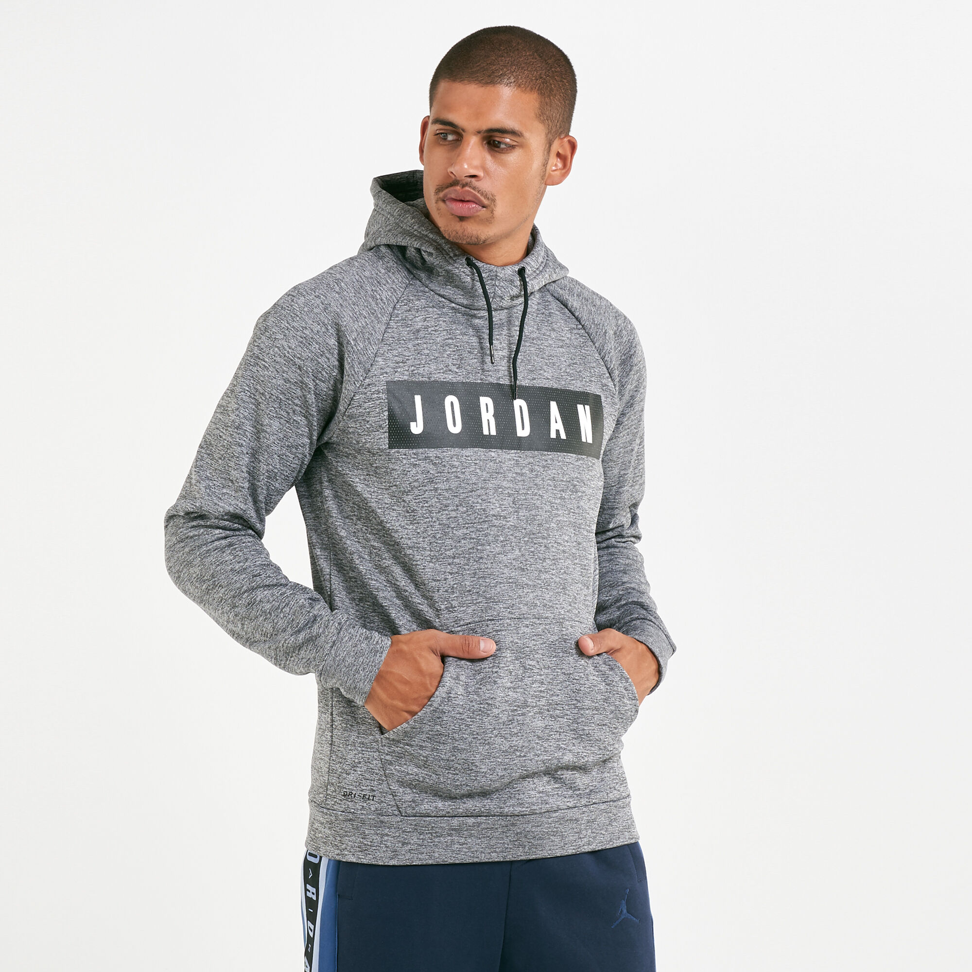 Nike jordan men's 23 online alpha therma pullover hoodi