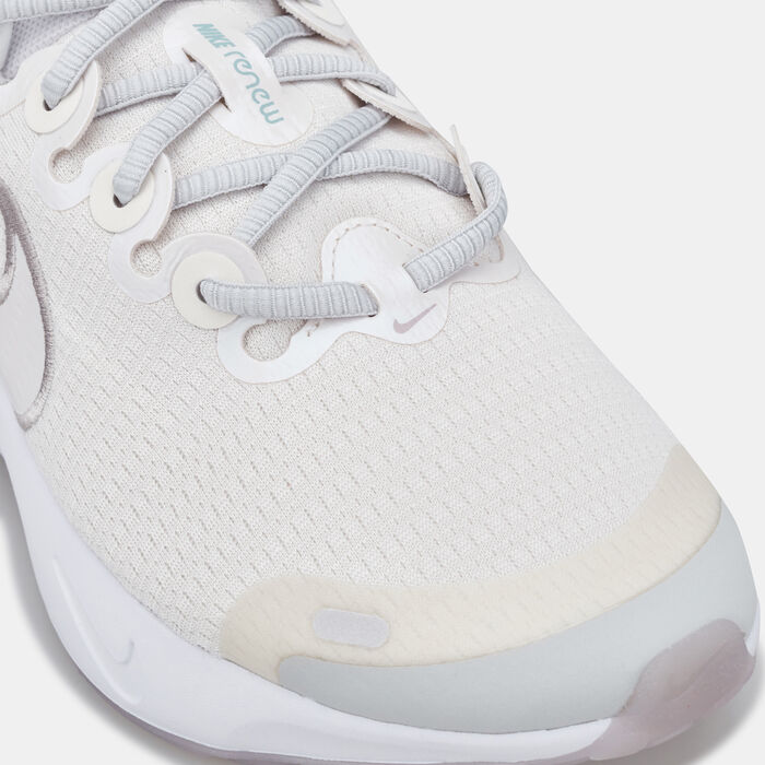 Nike Women's Renew Run 3 Premium Road Running Shoes White image number 5