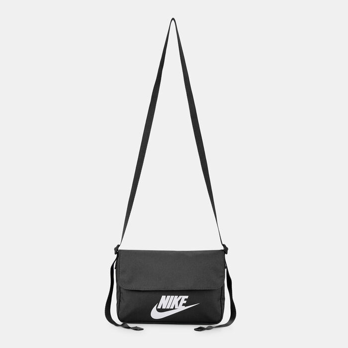 Nike Women's Sportswear Futura 365 Cross-body Bag Black Nike Women's Sportswear Futura 365 Cross-body Bag Black image number 0