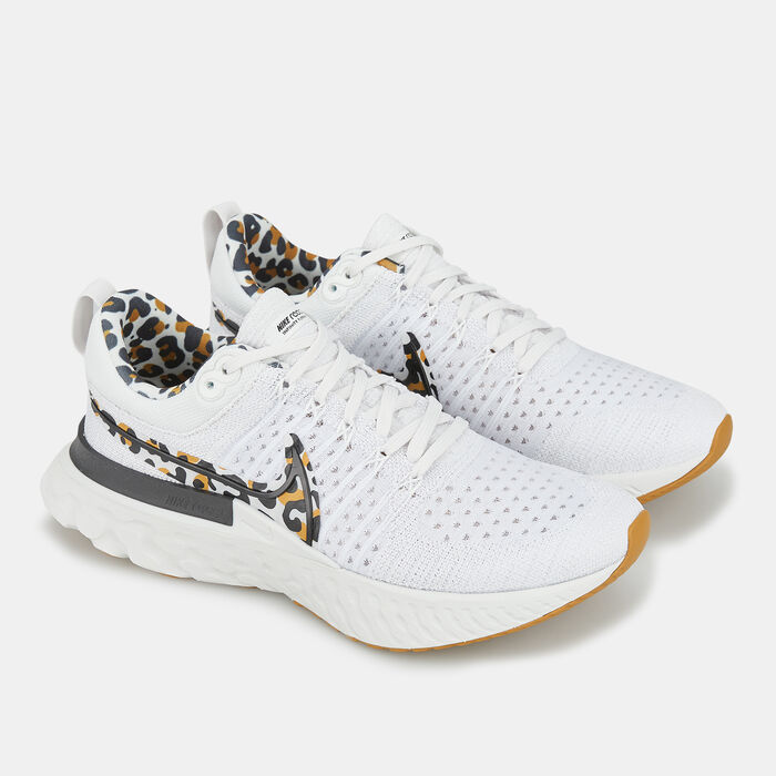Nike Women's React Infinity Run 2 Shoe White image number 1
