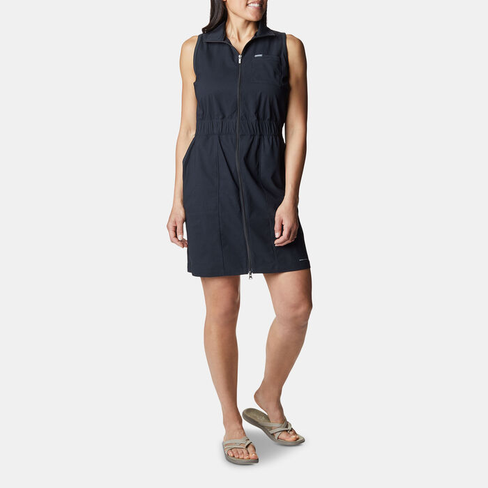 Columbia Women's Leslie Falls Hiking Dress Black image number 0