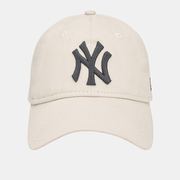 New Era Men's MLB New York Yankees League Essential 9TWENTY Cap Beige image number 0