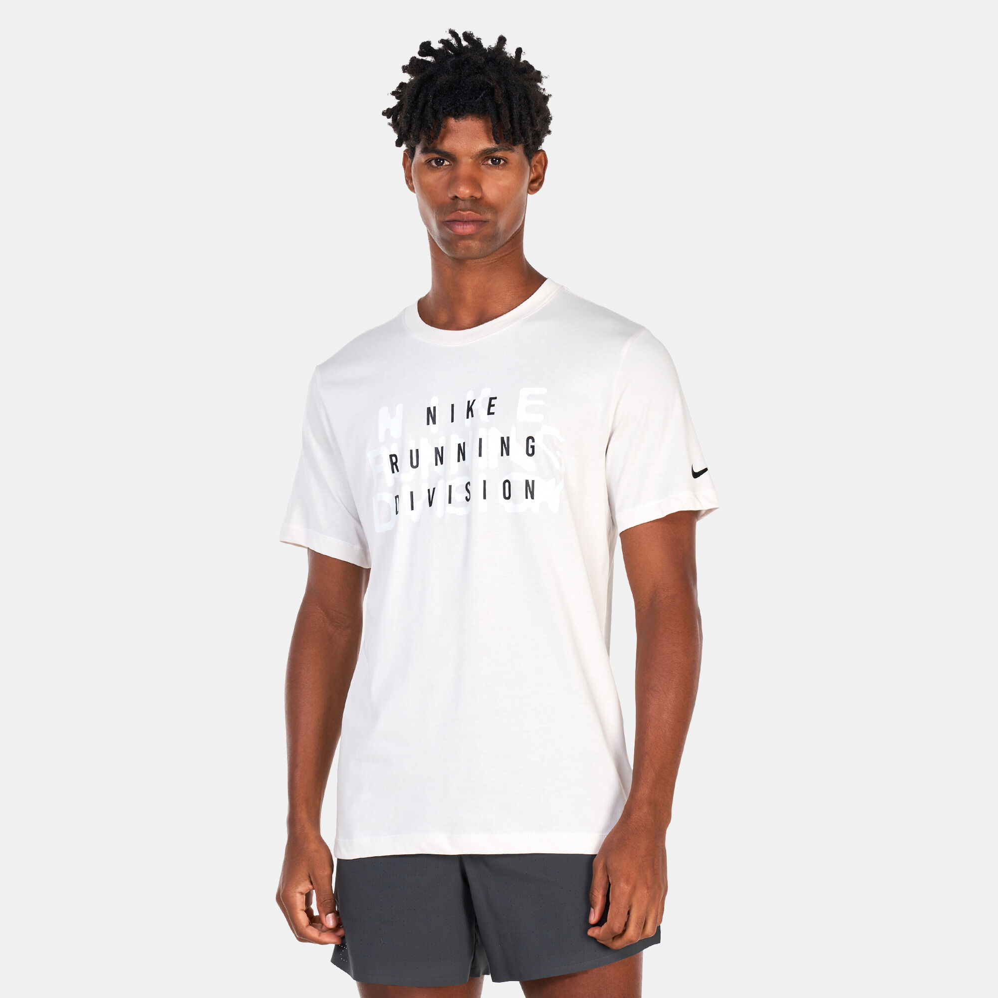 ★Nike★ Running T-shirt M White HJ3685100 HJ3685-100 Men's Dri-FIT Run Division T-Shirt White Nike in Qatar -SSS