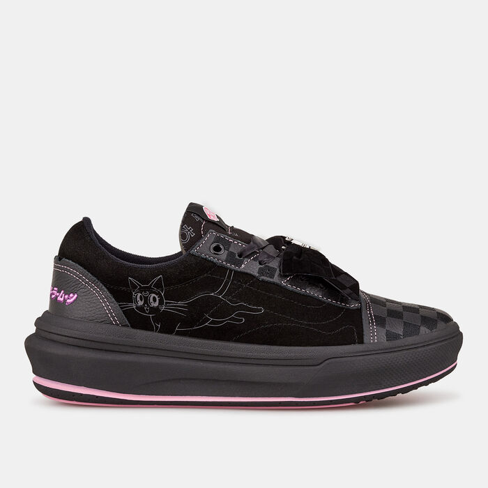 Vans Pretty Guardian Sailor Moon Old Skool Overt CC Unisex Shoe Black Vans Pretty Guardian Sailor Moon Old Skool Overt CC Unisex Shoe Black image number 0