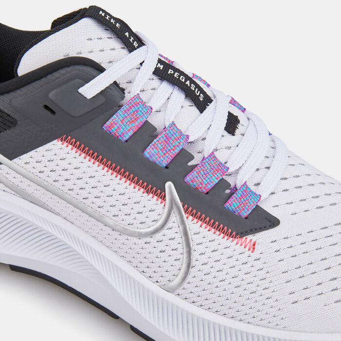 Nike Women's Air Zoom Pegasus 38 Shoe White Nike Women's Air Zoom Pegasus 38 Shoe White image number 4