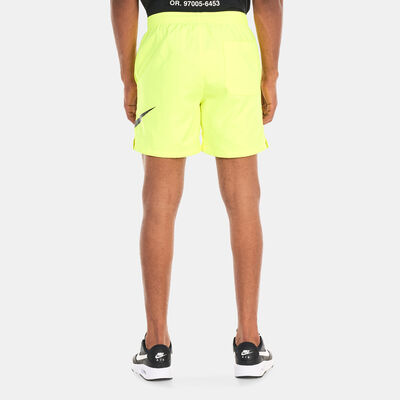 Nike Men's Sportswear Woven Shorts Green