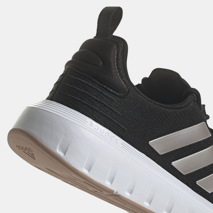 Women's swift run black cheap