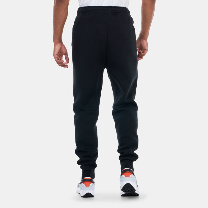 Nike Men's Sportswear Tech Fleece Joggers Black image number 1