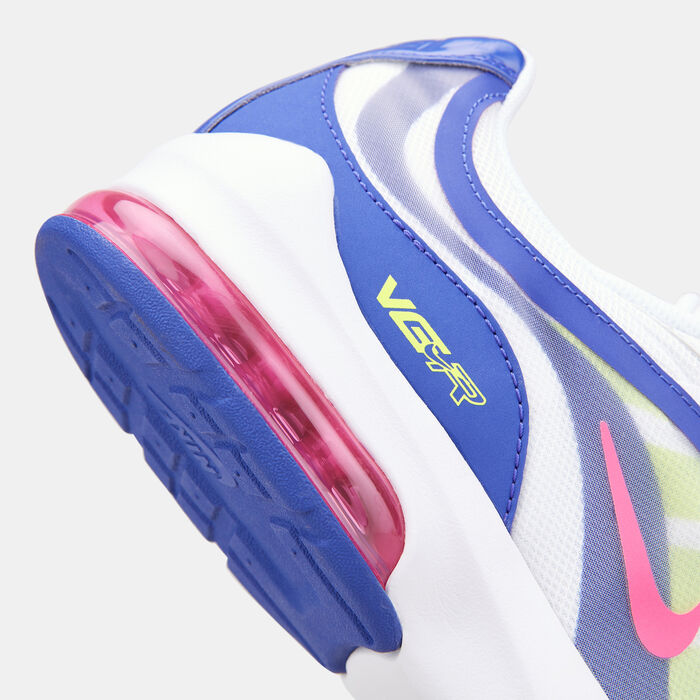 Nike Women's Air Max VG-R AMD Shoe White image number 4