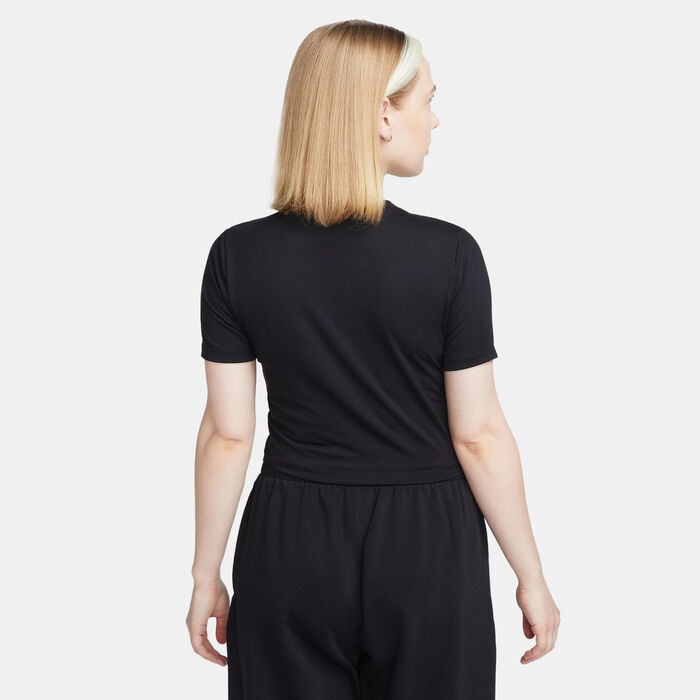 Nike Women's Sportswear Essential Crop Top Black Nike Women's Sportswear Essential Crop Top Black image number 1