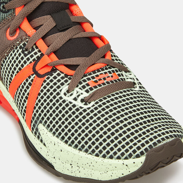 Nike Men's LeBron Witness 7 Basketball Shoe Black image number 4