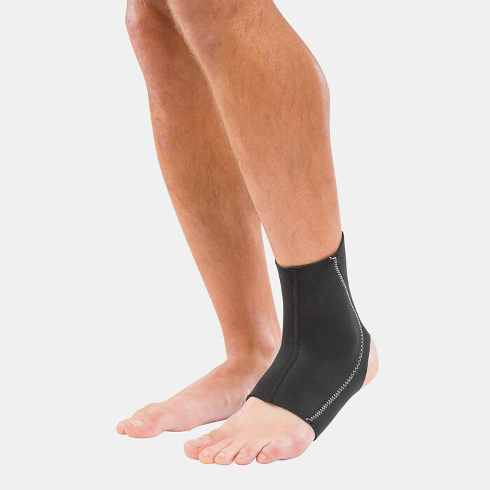Mueller Ankle Support Sleeve Multi Mueller Ankle Support Sleeve Multi image number 0