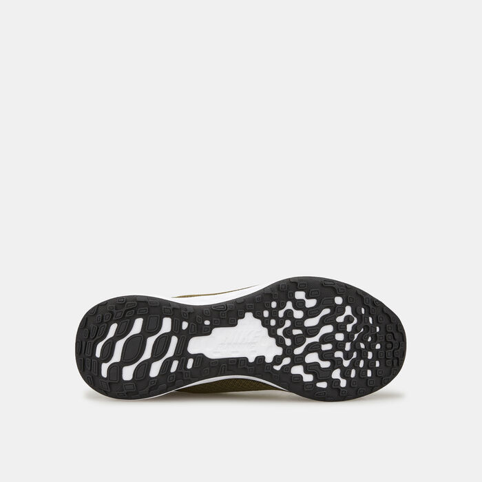 Nike Kids' Revolution 6 Next Nature Running Shoes (Older Kids) Green Nike Kids' Revolution 6 Next Nature Running Shoes (Older Kids) Green image number 3