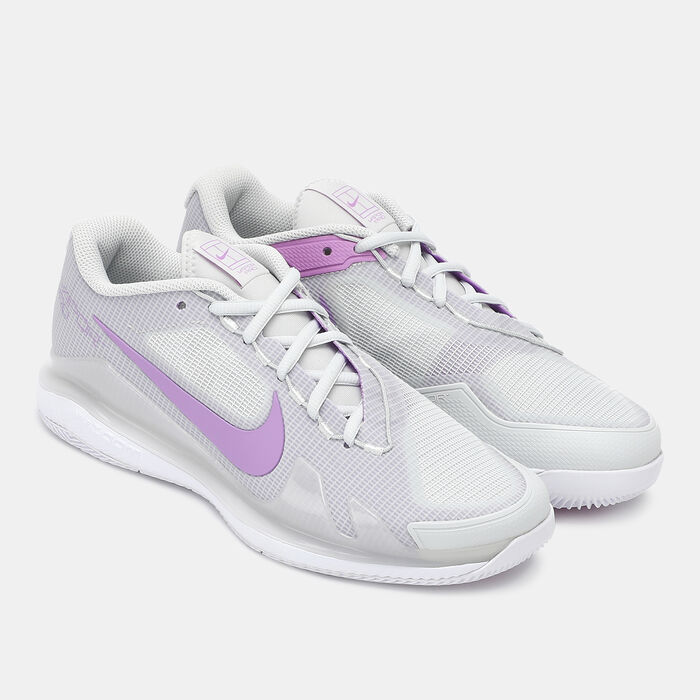 Nike Women's Court Air Zoom Vapor Pro Shoe Grey image number 1