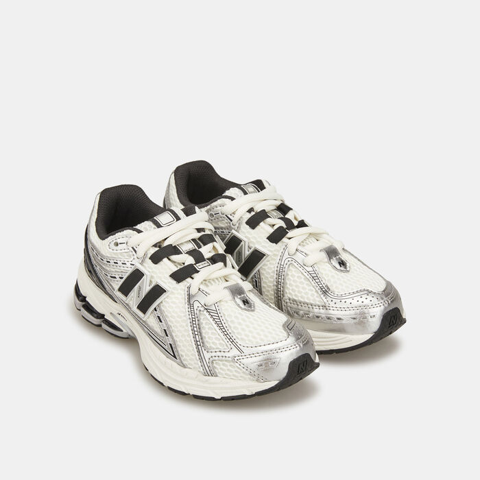 New Balance Kids' 1906R Shoes Silver image number 1