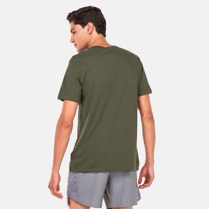 Nike Men's Dri-FIT Run Division T-Shirt Green image number 1