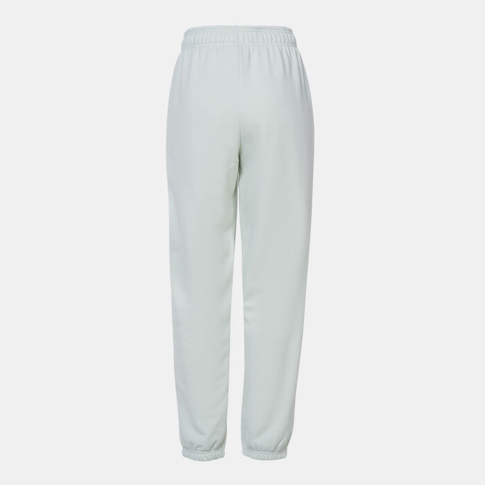 New Balance Women's Sport Essentials French Terry Sweatpants Green New Balance Women's Sport Essentials French Terry Sweatpants Green image number 1