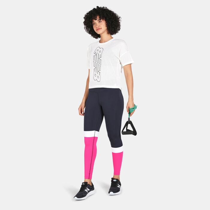 New Balance Women's Achiever Keyhole Back Graphic T-Shirt Grey New Balance Women's Achiever Keyhole Back Graphic T-Shirt Grey image number 2