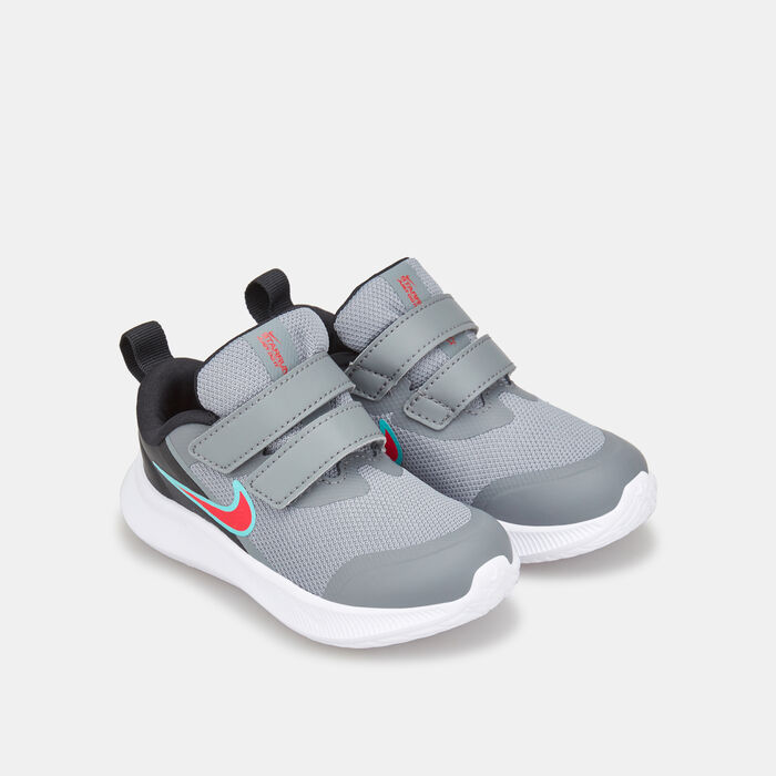 Nike Kids' Star Runner 3 Shoe Grey image number 1