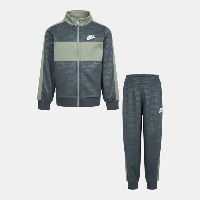 Nike Kids' Sportswear Club Tricot Tracksuit Green Nike Kids' Sportswear Club Tricot Tracksuit Green image number 0