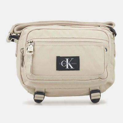 Calvin Klein Men's Sport Essentials Shoulder Bag Beige Calvin Klein Men's Sport Essentials Shoulder Bag Beige