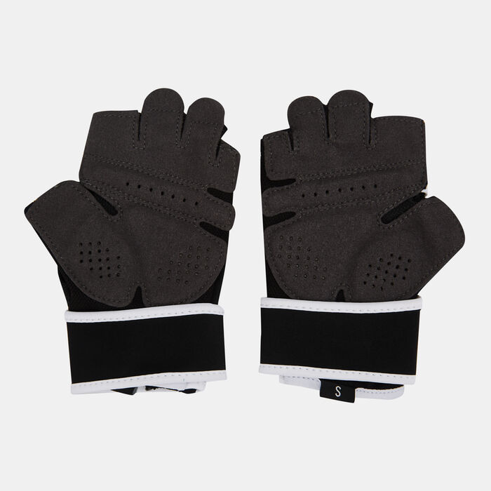 Nike Women's Premium Heavyweight Training Gloves Black Nike Women's Premium Heavyweight Training Gloves Black image number 1