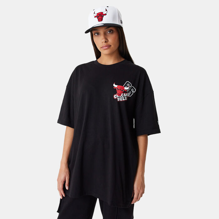 New Era Men's NBA Arch Chicago Bulls Woodmark T-Shirt Black image number 0