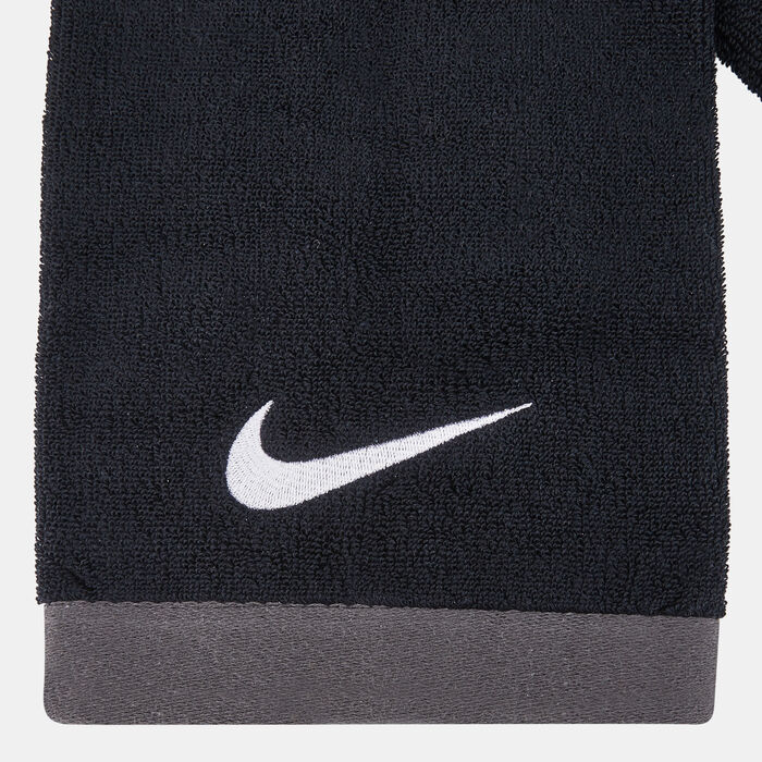 Nike Fundamental Towel (M) Black image number 1