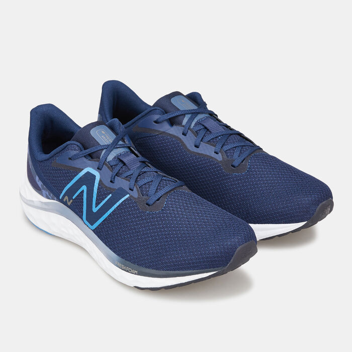 New Balance Men's Fresh Foam Arishi v4 Running Shoe Blue New Balance Men's Fresh Foam Arishi v4 Running Shoe Blue image number 2