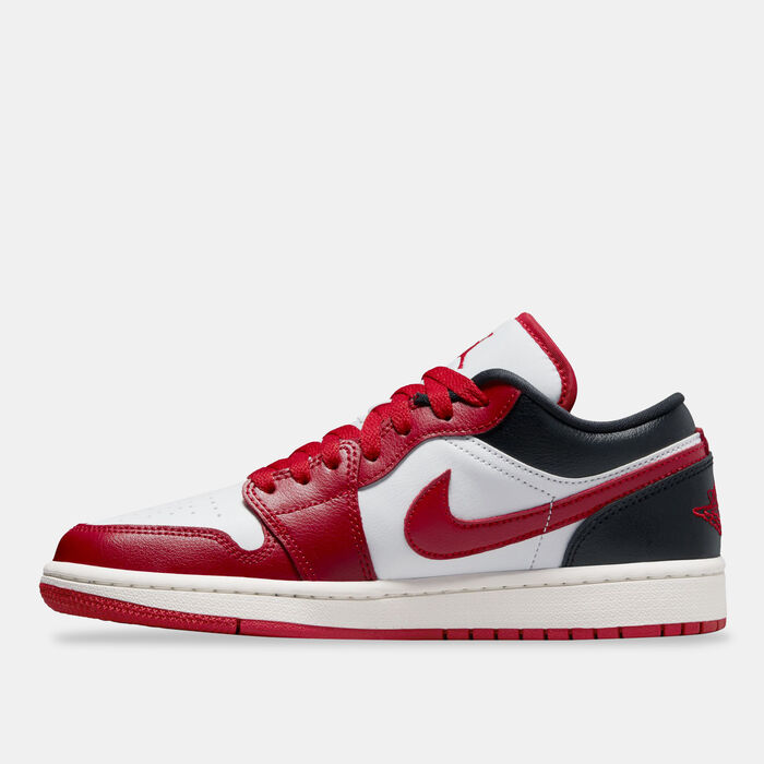 Jordan Women's Air Jordan 1 Low Shoes Red image number 2