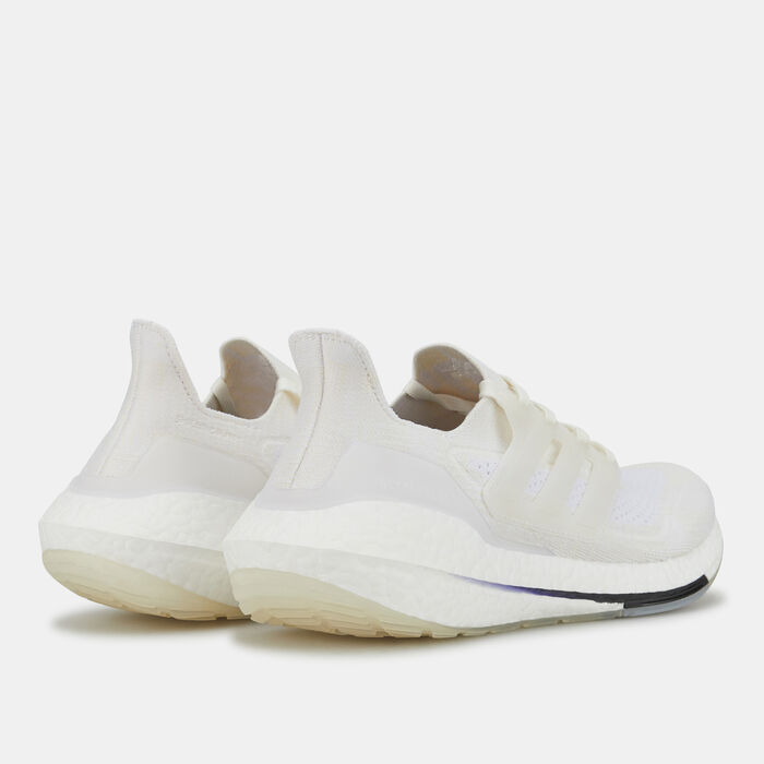 adidas Women's Ultraboost 21 Primeblue Shoe White image number 3